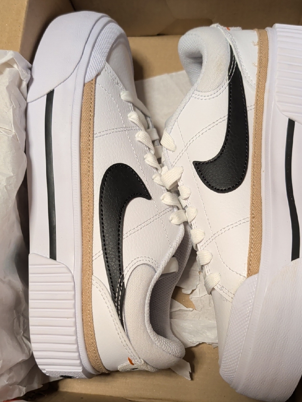 Nike Court Legacy Lift Platform Sneakers Size 6 New/Box MSRP $94.99 - Picture 10 of 11
